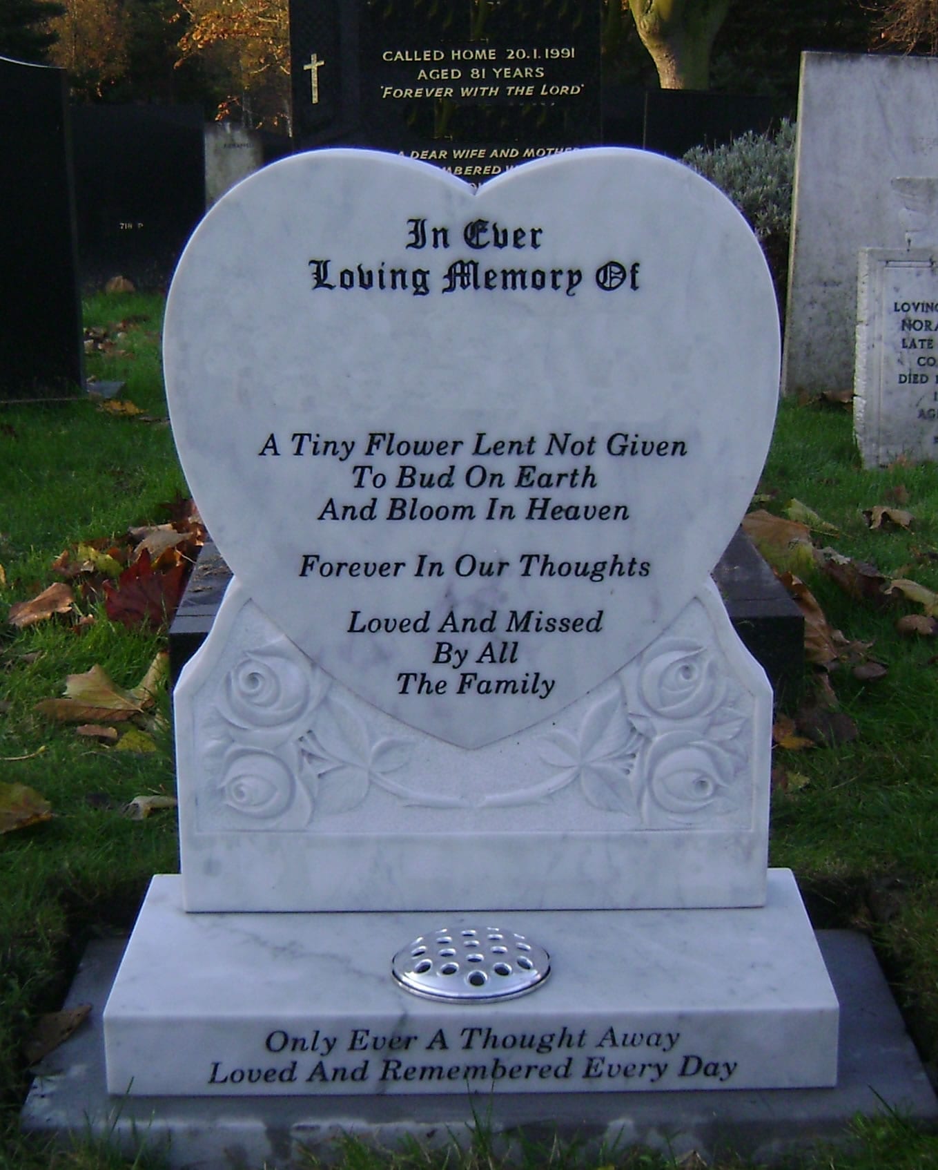 Heart Shaped Marble Lawn Headstone - Image 2