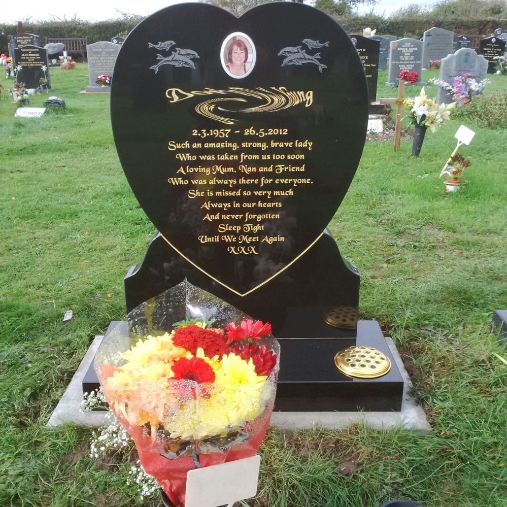 Heart Shaped Memorial - Image 4