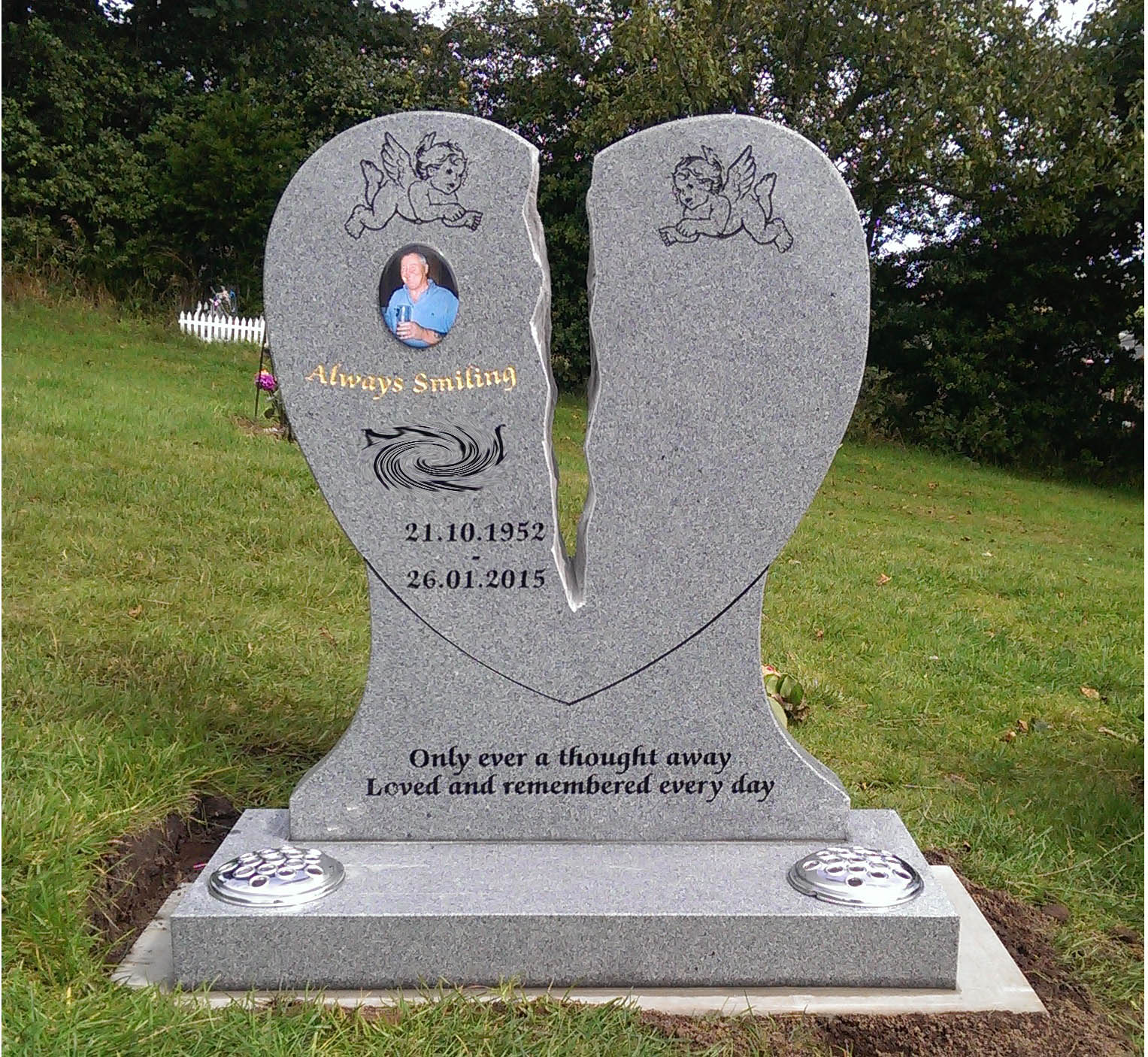 Broken Heart Headstone - Image 5