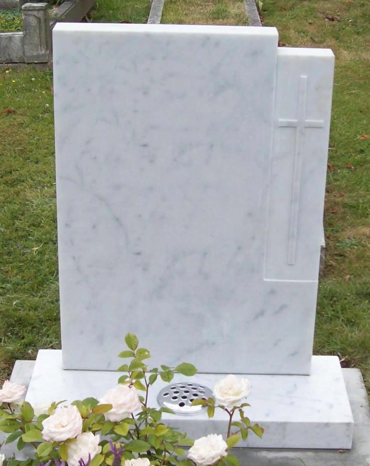 Marble Lawn Headstone With Cross - Image 2